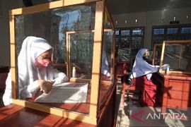 Kasus COVID-19 meningkat, Singkawang tetap laksanakan PTM