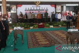 Pemkab Probolinggo gelar istighatsah dan ikrar damai pilkades serentak