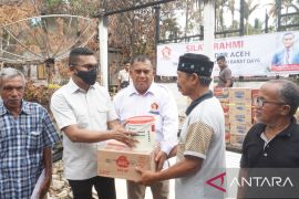 Safaruddin salurkan bantuan tanggap darurat bagi korban kebakaran di Abdya