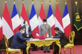 Kemhan lakukan kontrak kerja sama pembelian enam Pesawat Dassault Rafale