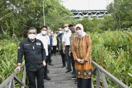 Deputy Minister inaugurates Bakut Island nature tourism