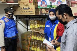 Satgas Pangan Polres Malang cek stok minyak goreng