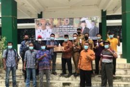 Tanah Bumbu bantu petani karet