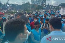 Ratusan Pengungsi Afghanistan di Pekanbaru kembali berdemo minta dikirim ke negara ketiga