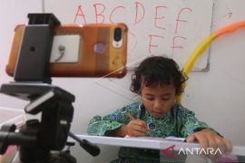 Satgas COVID-19 Kota Kediri belum izinkan pembelajaran tatap muka