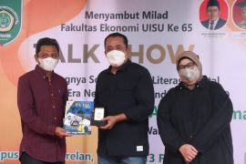 Wakil Wali Kota Medan hadiri peringatan Milad ke-65 Fakultas Ekonomi UISU di Marelan