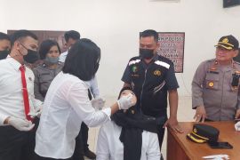 Personel Polres Sibolga ikuti tes usap antigen