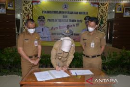 Bupati minta seluruh kepala SKPD tidak menyalahgunakan kekuasaan