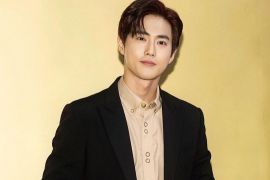 "Grey Suit" Suho EXO berjaya di tangga lagu iTunes Arab hingga Indonesia