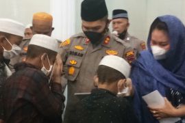 Polres Tapsel santuni 50 anak yatim sebagai wujud syukur