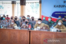 Bupati Situbondo sebut capaian vaksinasi lansia masih rendah