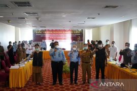 Kemenkumham Sumbar perketat arus masuk WNA antisipasi Omicron