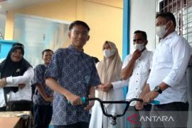 Pelajar Nagan Raya dapat sepeda setelah divaksin
