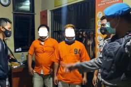 Polisi bekuk maling dan penadah mobil milik warga Sekotong Lobar