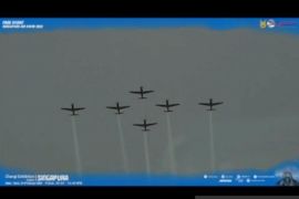 Jupiter Aerobatic Team TNI AU tampil memukau di Singapore Air Show 2022