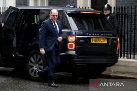 Inggris tak melihat bukti pasukan Rusia mundur dari perbatasan Ukraina