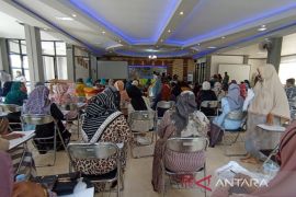 Pelatihan tata boga offline diminati ribuan warga