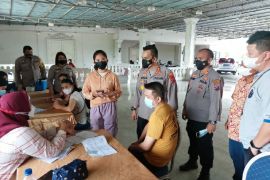 Vaksinasi lansia, pelajar dan masyarakat umum gencar dilakukan Polresta Deliserdang