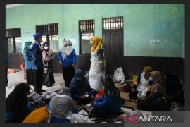 DP2KBP3A Tanah Laut layani pemasangan implan gratis