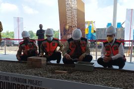 Minister conducts groundbreaking for PT Smelter expansion in Gresik