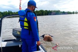 Korban kapal terbakar di Selat Malaka ditemukan terapung di perairan Bengkalis