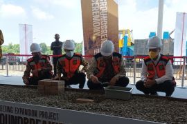 Menko Airlangga Hartarto lakukan "groundbreaking" perluasan PT Smelting Gresik