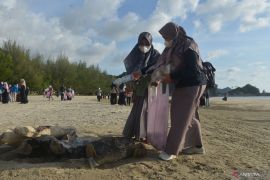 Indonesia affirms commitment to monitoring plastic waste problem