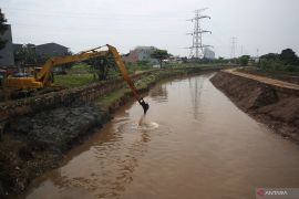 Normalisasi Kali Angke Tangerang harus libatkan ahli hingga timsus