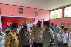 Kapolres Gorontalo Kota ajak anak sekolah ikut program vaksinasi