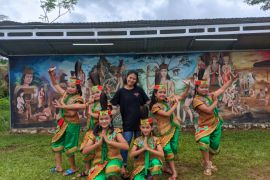 Menjaga regenerasi, menjaga nilai budaya