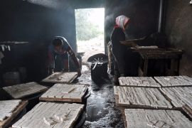 Pengusaha tahu di Belitung tetap produksi meski harga kedelai naik