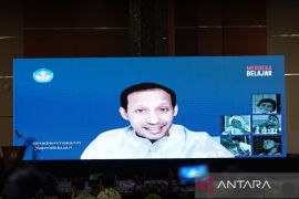 Nadiem Makarim apresiasi terbitnya Pergub Vokasi di Riau