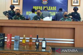 Ribuan botol Miras diamankan Lantamal IV Tanjungpinang