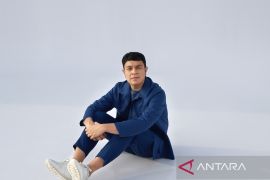 Tulus rilis lagu "Tujuh Belas" jelang album terbaru diluncurkan