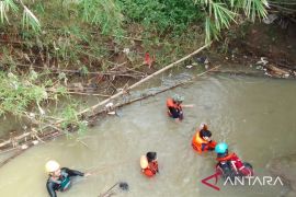 Habib bocah enam tahun tewas setelah hanyut 22 jam di Sungai Cigugur Jonggol