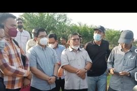 Akses jalan masyarakat diputus PT DPN, Pansus lahan DPRD Riau turun tangan