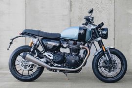Triumph dan Breitling ungkap Speed Twin dan Arloji seri terbatas