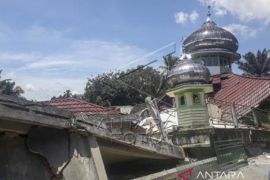 Dampak Gempa Bumi Di Pasaman Barat Page 2 Small