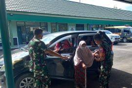 Kodim Tarakan gencar vaksinasi untuk lansia dengan "jemput bola"