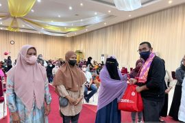 Eric Thohir  dukung rumah tangga prasejahtera di Gowa jadi pengusaha mikro