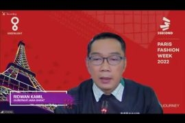 Ridwan Kamil dukung jenama lokal tampil di Paris Fashion Week