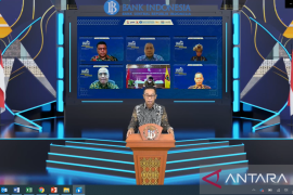 BI Kalimantan dorong UMKM naik kelas melalui program "go digital dan go global"