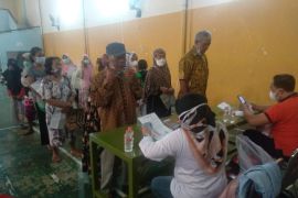 39 ribu keluarga di Kota Surabaya terima bantuan pangan nontunai