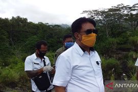 Bupati Kepulauan Sangihe minta kepala desa layani warga dengan maksimal