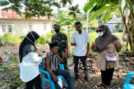 Pangdam Pattimura gandeng berbagai pihak dongkrak capaian vaksinasi, terobosan perangi Corona