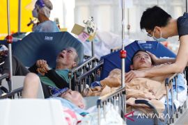 Kematian akibat COVID meningkat,  kamar mayat di Hong Kong kewalahan