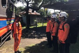 Tim SAR cari seorang pemuda hilang di puncak Gunung Dukono, begini kronologinya