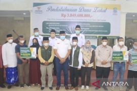 Baznas Kota Bekasi distribusikan dana zakat Rp3,8 miliar