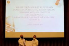 807 periset dari 15 kementerian/lembaga dialihkan menjadi pegwai BRIN pada tahap kedua