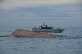TNI AL pasang rambu kapal karam usai dihantam tanker